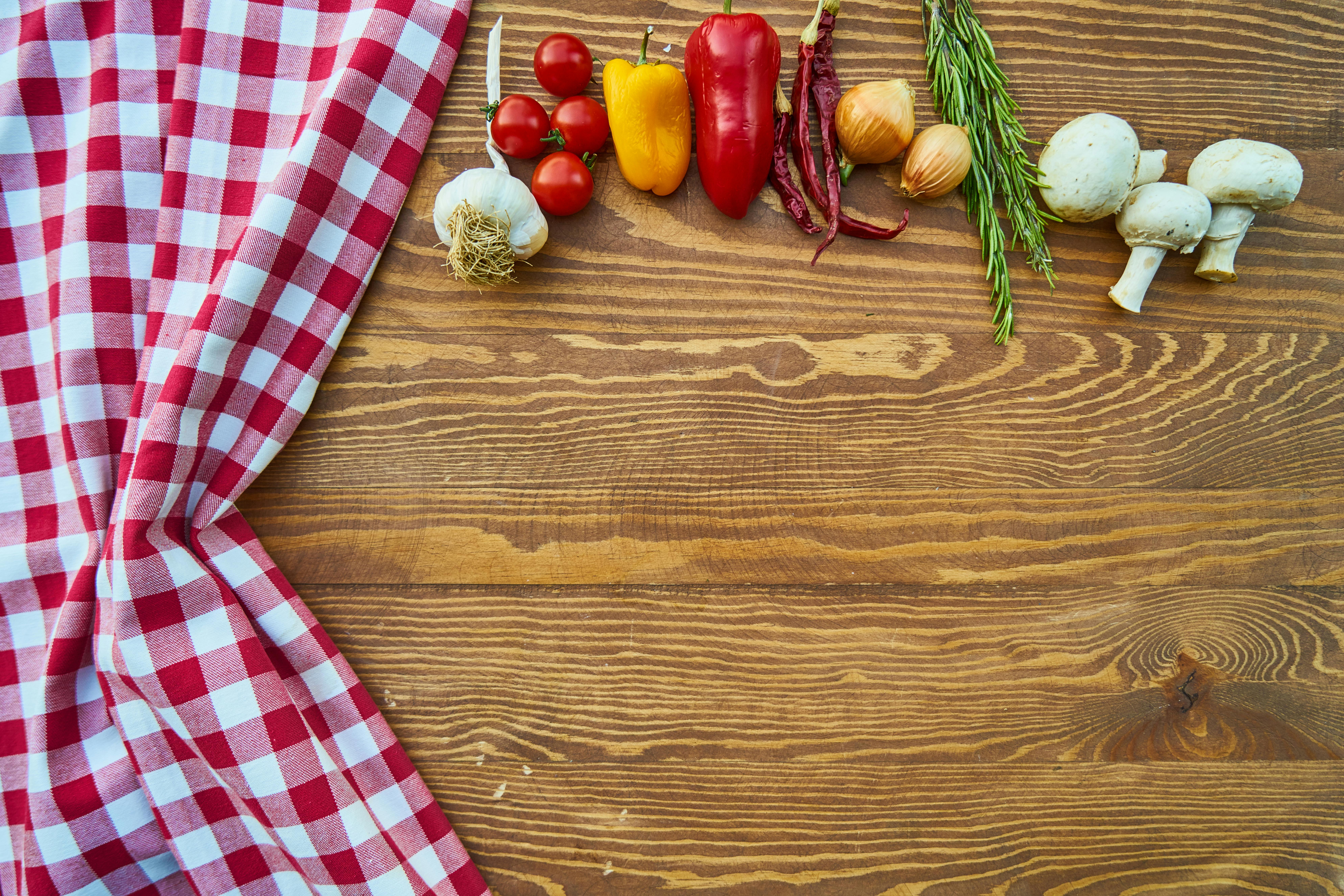 Discover Effective Ways to Enjoy Keto Garlic Bread in 2025!